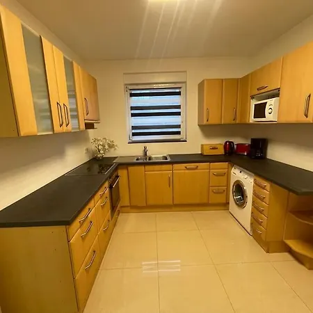 Exklusive Flughafen-messe Naehe Duesseldorf Daire Duisburg