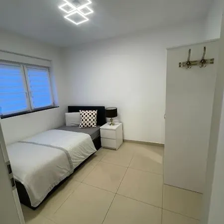 Appartement Exklusive Flughafen-messe Naehe Duesseldorf